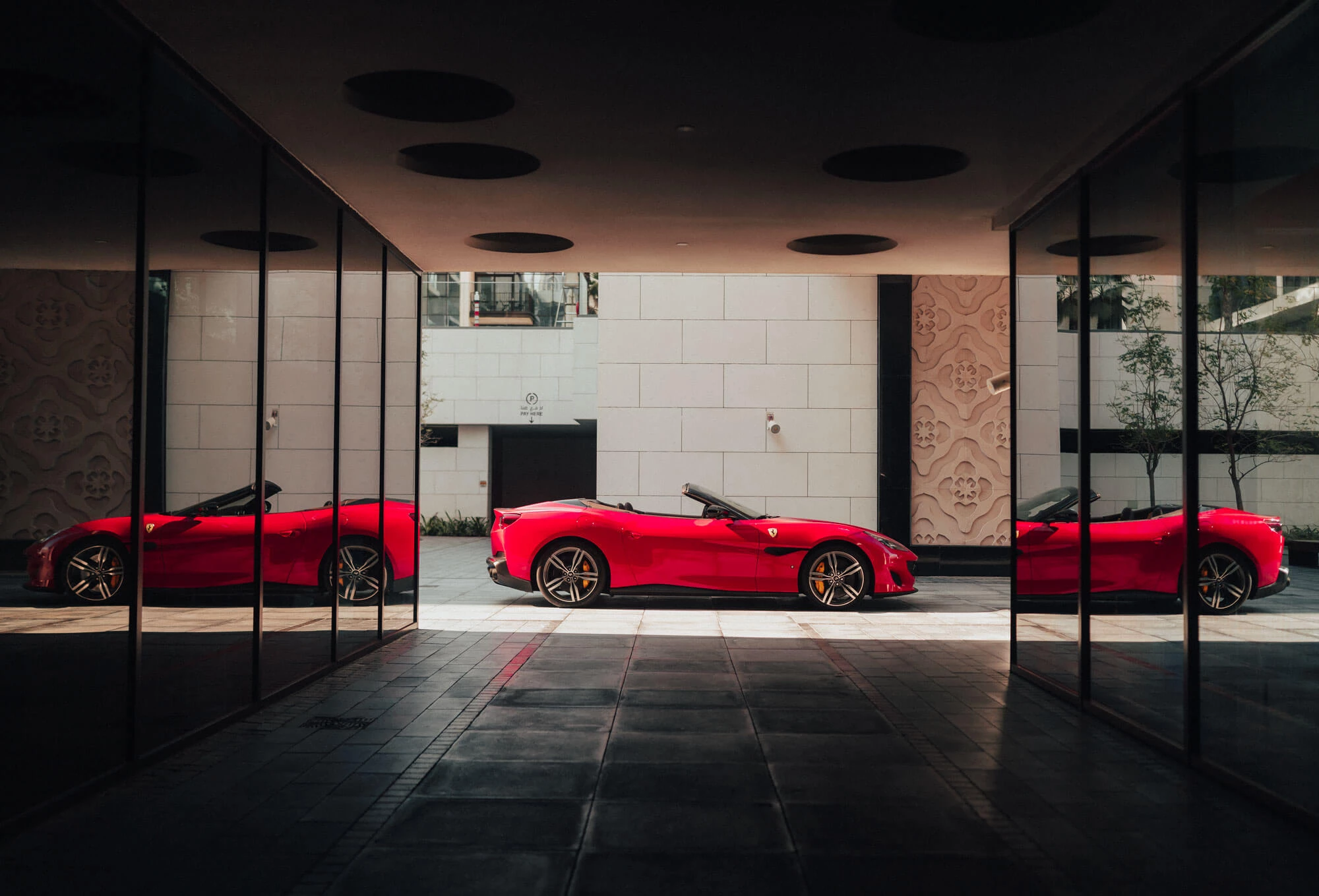 Ferrari-portofino-red-2