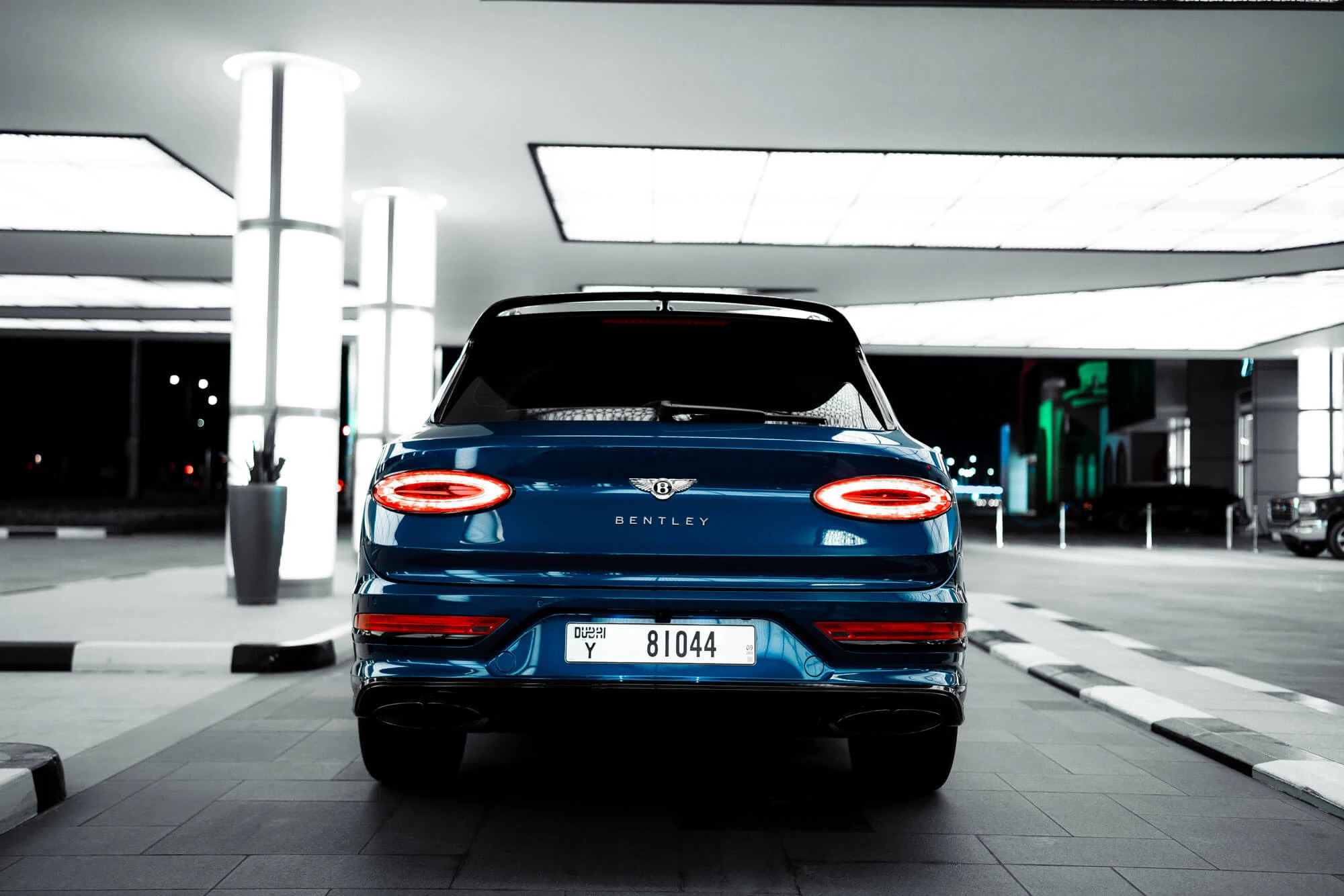 bentley-bentayga-blue-9
