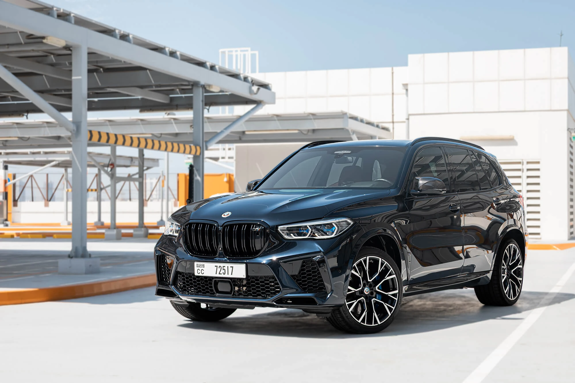 bmw_x5_m_competition_blue_01