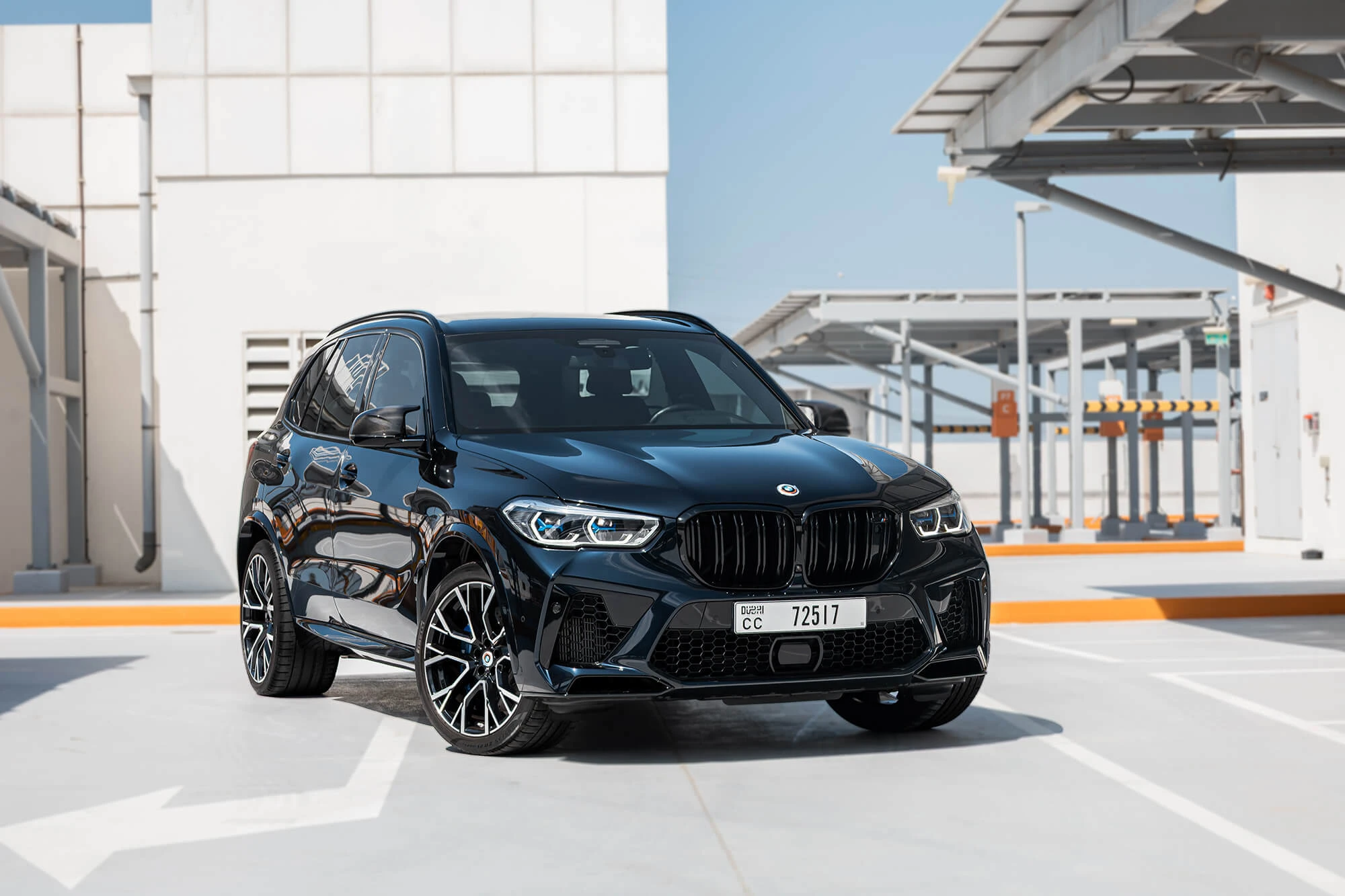 bmw_x5_m_competition_blue_02