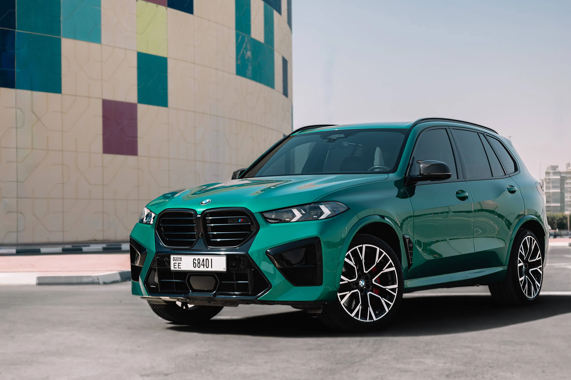 bmw_x5_m_competition_green_01
