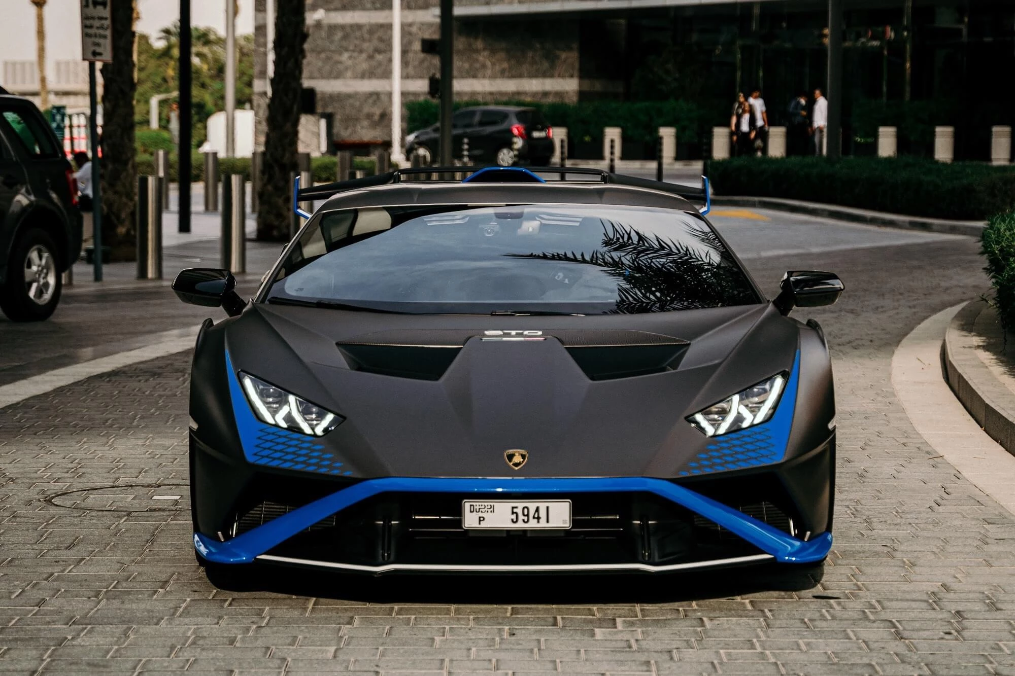 lamborghini-huracan-sto-black-matt-03