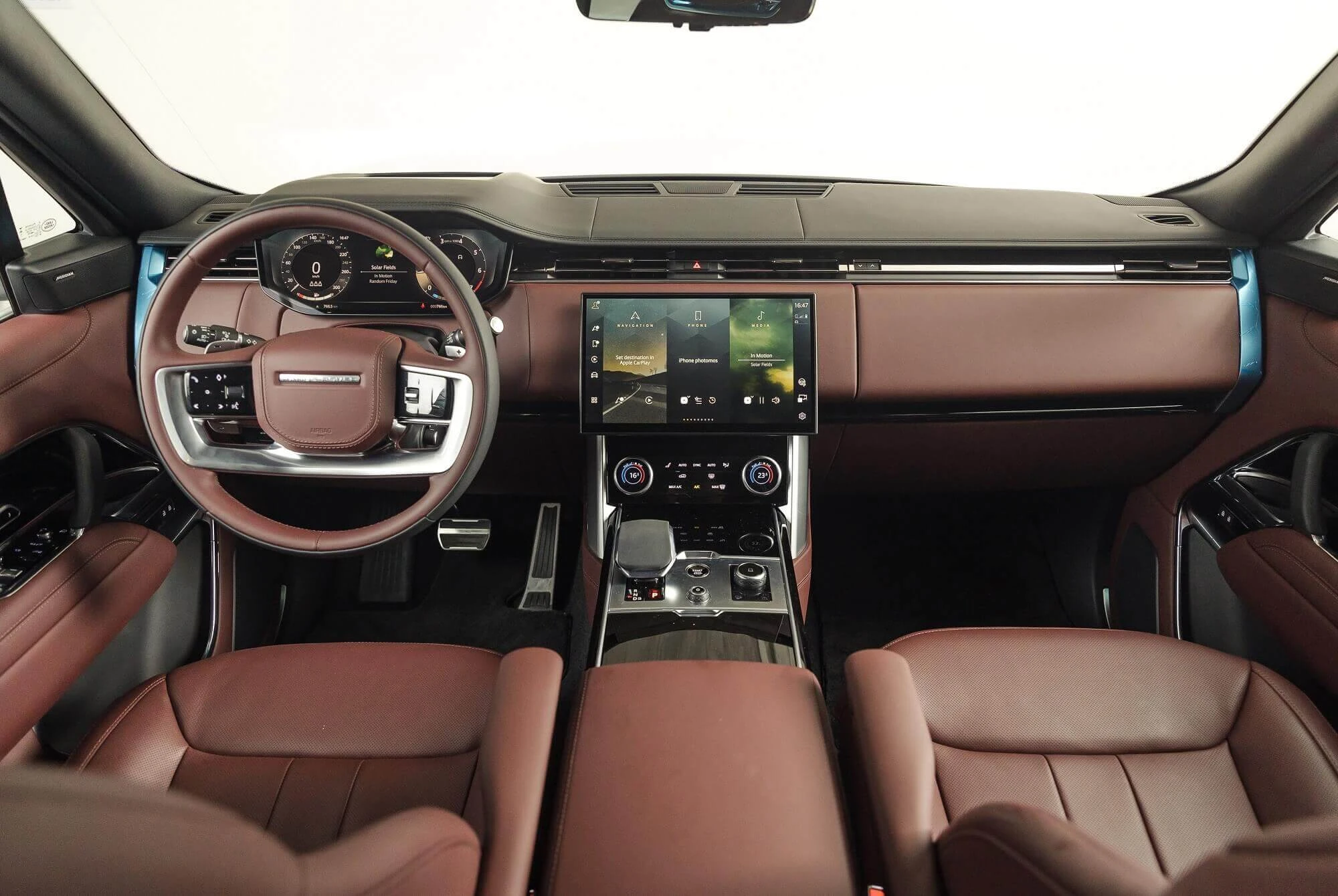 land-rover-range-rover-white-04
