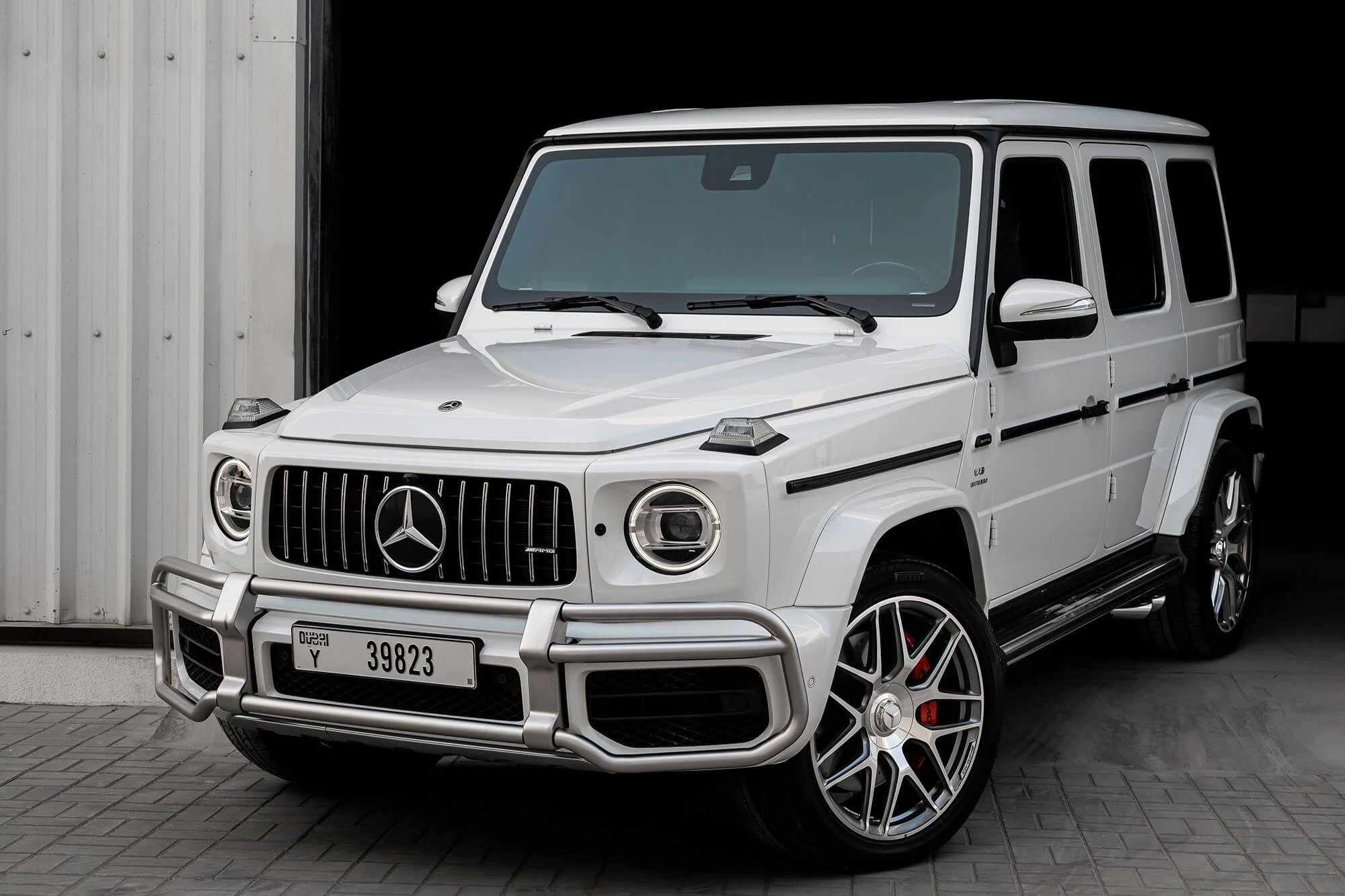 mercedes_benz_g63_amg_white_03
