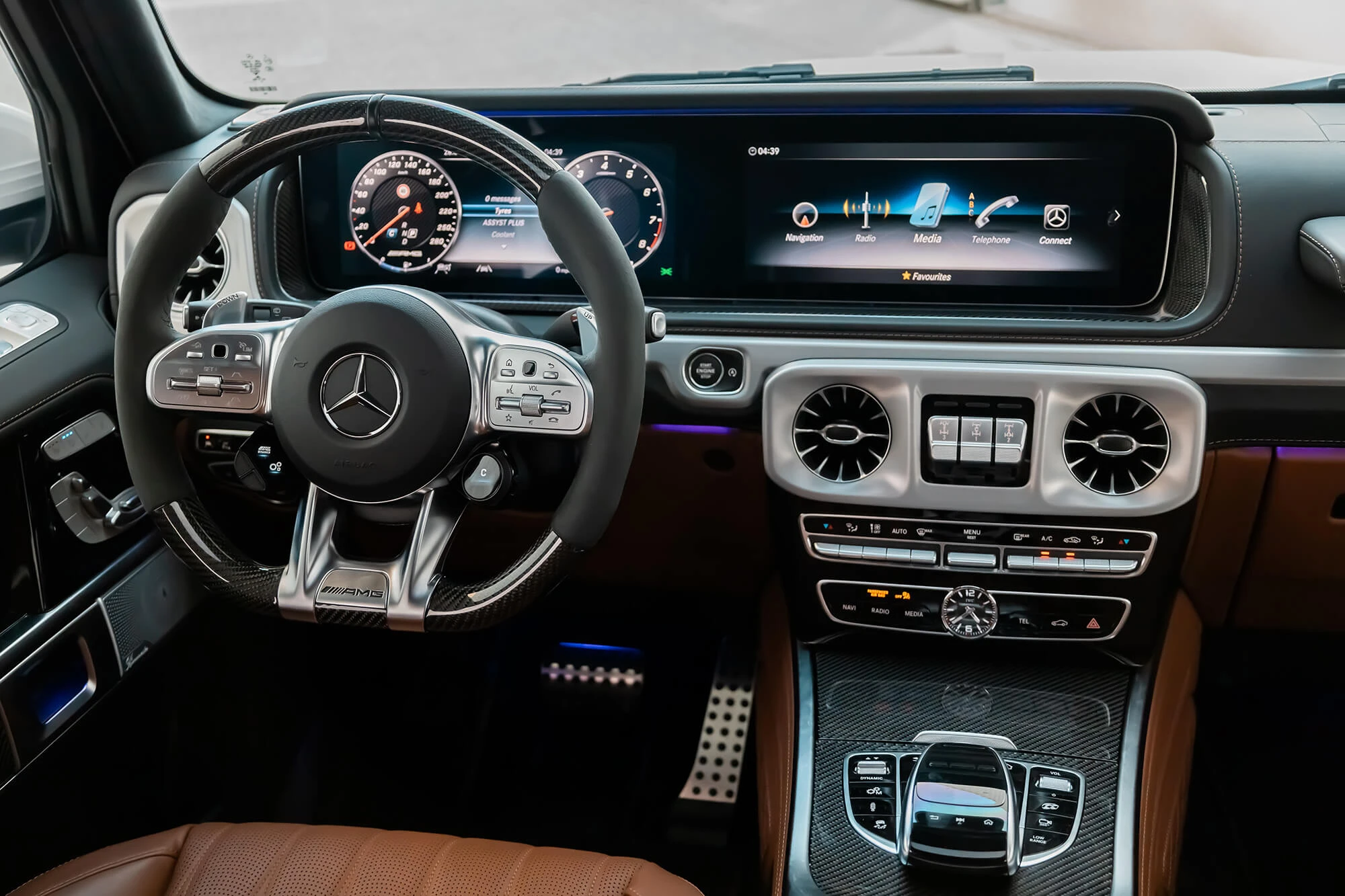 mercedes_benz_g63_amg_white_04