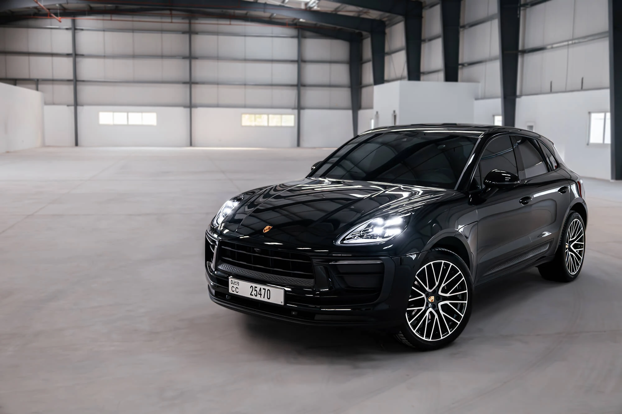 porsche_macan_black_01