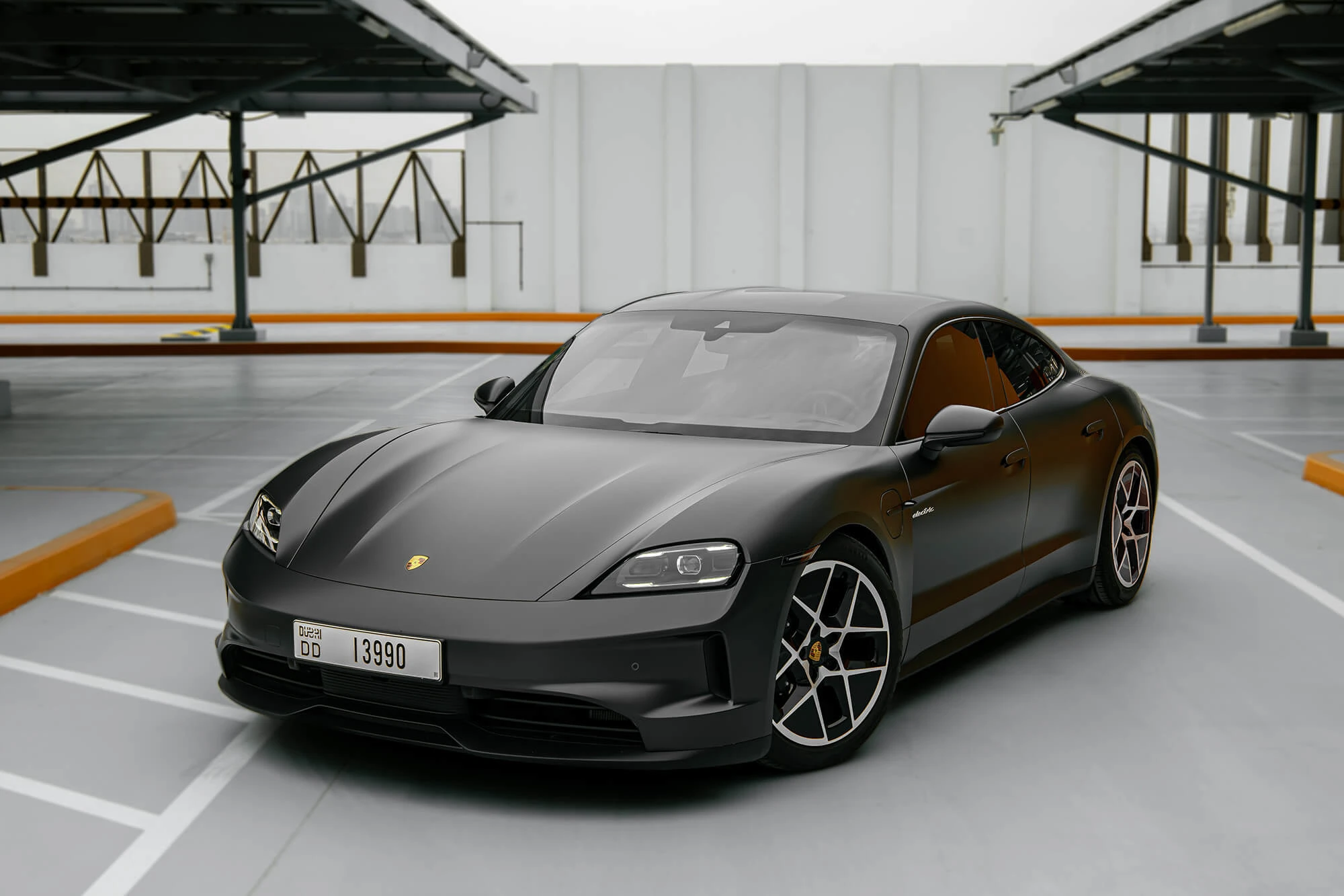 porsche_taycan_grey_matte_01