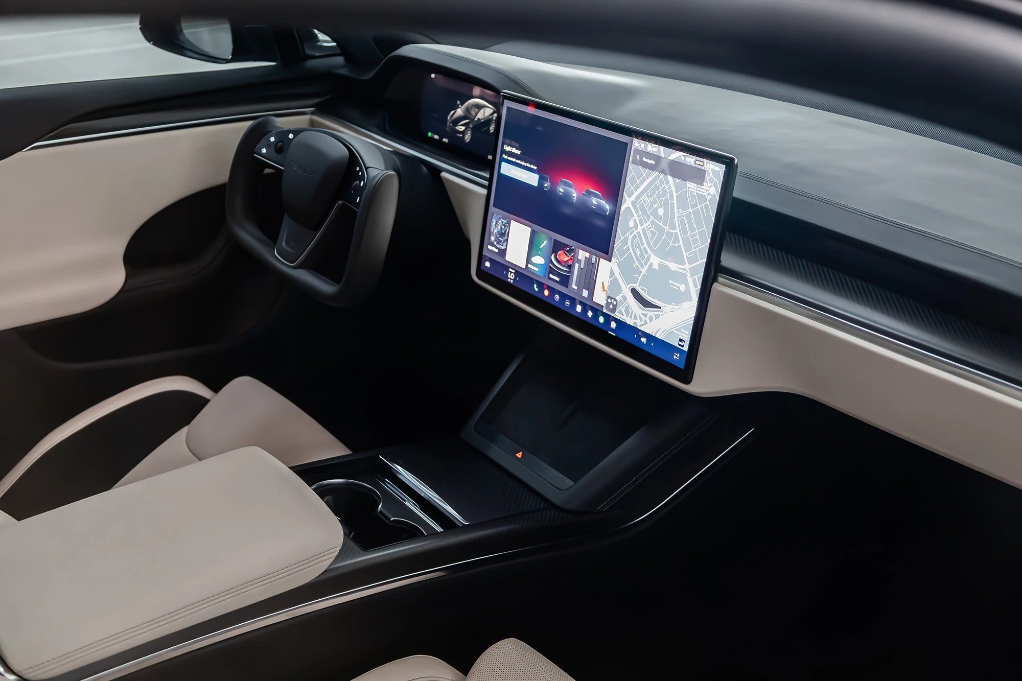 tesla_model_s_plaid_matte_black_04